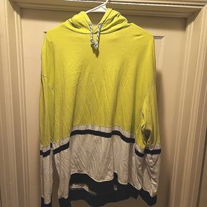 Lightweight Womens sweatshirt. Size L